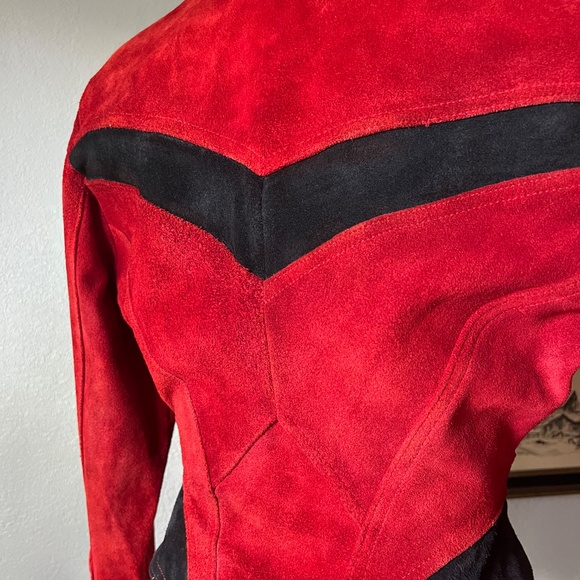 RARE & RESTORED 80s Chia Red and Black Cropped Thriller Suede Jacket - Picture 6 of 11